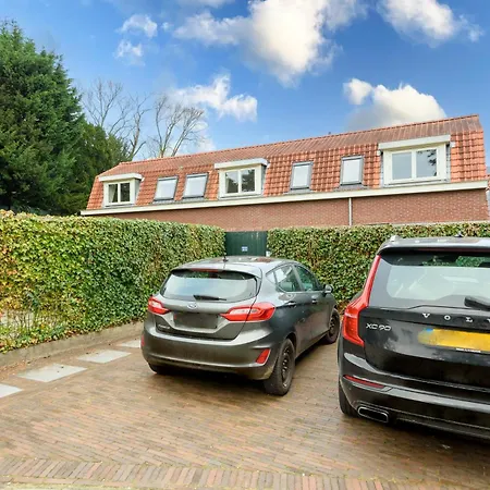Spacious And Attractive Family Home Near Amsterdam Overveen Exterior photo