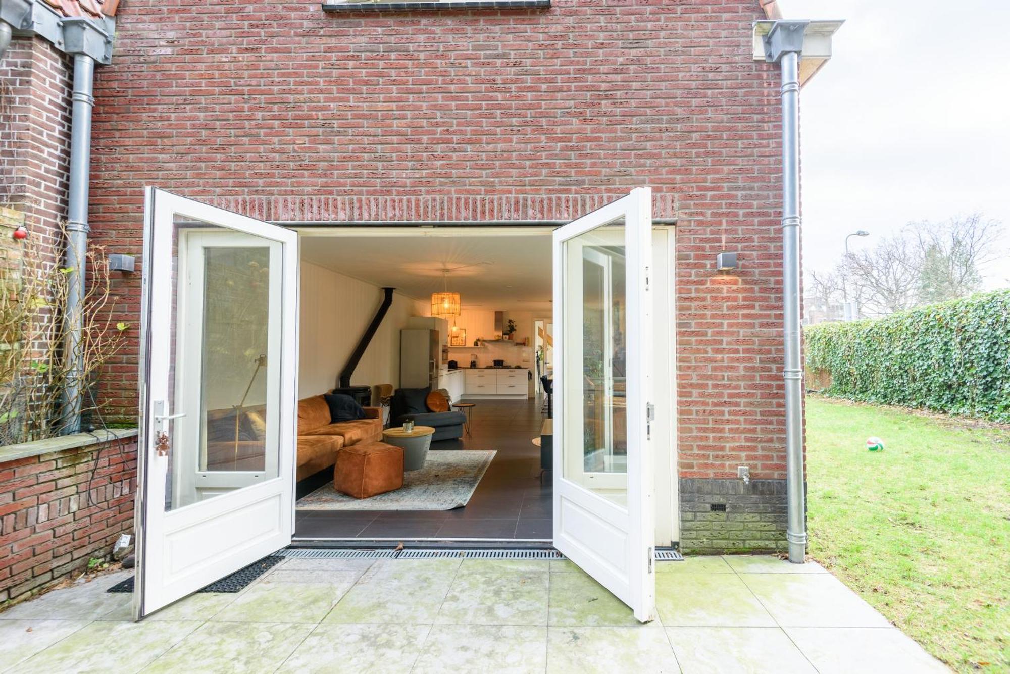 Spacious And Attractive Family Near Amsterdam * Overveen